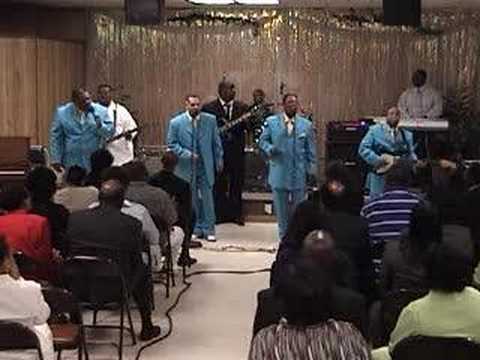 Lil Blair and The Violinaires "Tell Me How Long"