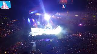 G.E.M 鄧紫棋 開場歌【A.I.N.Y 愛你】Queen of Hearts 香港站 2017-9-17