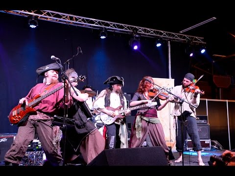 Pyrates! - Promotional video - Irish Rover - live at Festival Mediaval 2015