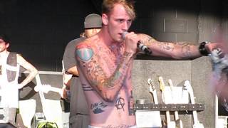 The Arsonist, Machine Gun Kelly