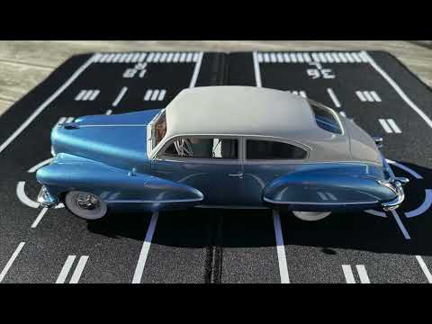 1:18 Cadillac Series 62 Club Coupe Blue Gray Resin Model  by BoS Models   [Unboxing]