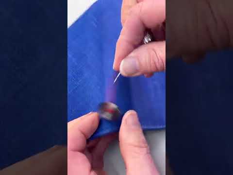 This is how the master tailor sews on a jacket button - professional tip