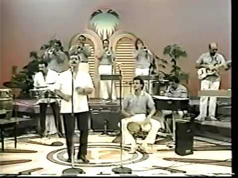 Louie Ramirez y su Orchestra Canta: Ray De La Paz  - Ladrón de tu Amor.
