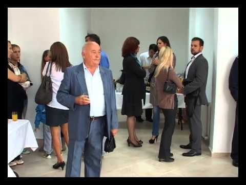 Prva zgrada sa liftom u Ubu. septembar 2013.