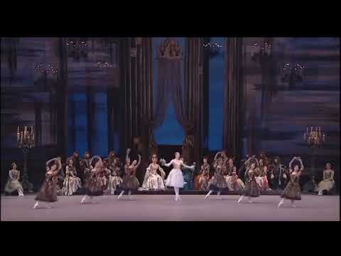 SWAN LAKE - Neapolitan Bride (Ksenia Zhiganshina - Bolshoi Ballet)