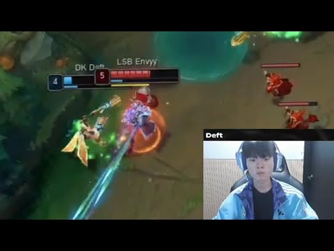 Deft Casually Breaks Zeri's Ankles - Best of LoL Stream Highlights (Translated)