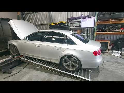 Audi A4 1.8 tfsi tuned with pop n bangs