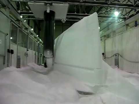 Frezen onderdeel Gunfleet (jachtbouw) / milling part of Gunfleet at Nedcam