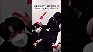 Download lagu Jungkook warning to punish Taehyung 🤣‼️ After he made him jealous 😌 #taekook #shorts mp3