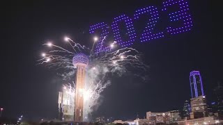 LIVE - Dallas New Year's Eve Fireworks