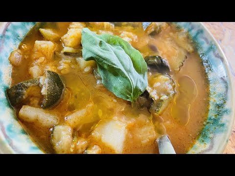 ZUPPE IDEALI PER l'ESTATE | Ricetta siciliana di ZUCCHINE in umido e il GAZPACHO
