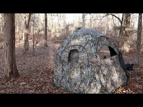 The Rhino R75 Ground Blind for Hunting Or Photography