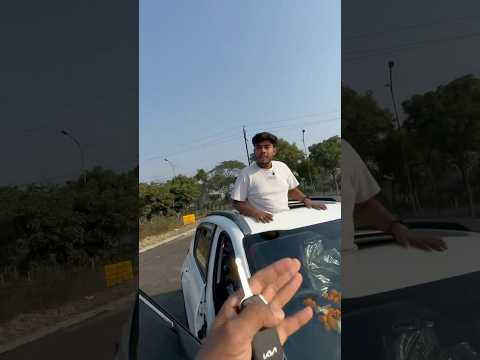 Kia sonet vs Mahindra xuv3xo #shorts #trending #bornconfusz