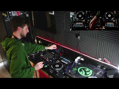 J Young (LIVE) Tech House Mix (FEB24) Pioneer CDJ, RMX1000, (Music On Style)