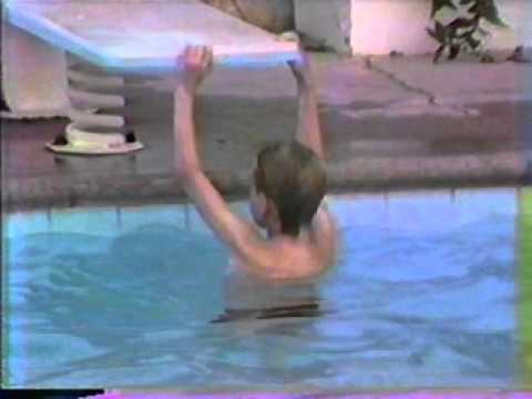Jeffrey & Michael Ludes - swimming lessons 1986