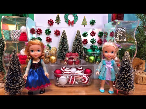 Christmas store trip ! Elsa & Anna toddlers - shopping - Barbie dolls