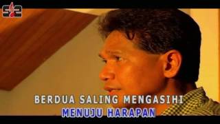 Download lagu Obbie Messakh - Tiada Nama Seindah Namamu [   ] mp3
