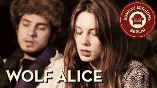 Wolf Alice &quot;Fluffy&quot; (Unplugged Version) Sunday Sessions Berlin