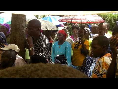 oluoch kanindo addressing a funeral in Kuria Iraha Division