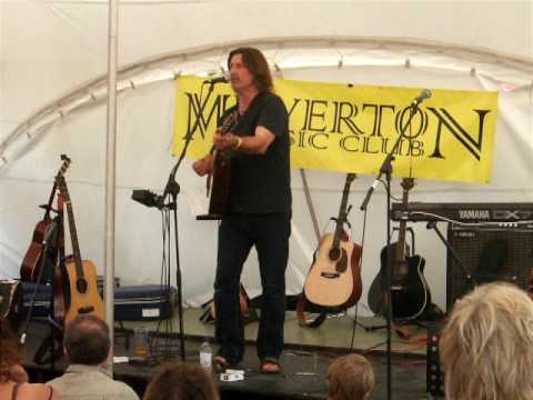 Trowbridge Folk Festival 2009 - Steve Knightley - Country Life