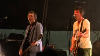 “Hold My Life(Audience Request)” The Replacements@Festival Pier Philadelphia 5/9/15