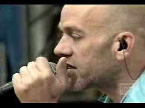 R.E.M-losing my religion ESPECTACULAR en vivo-(canada)