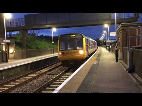 ***LEGEND DRIVER*** class 142 pacer at Retford