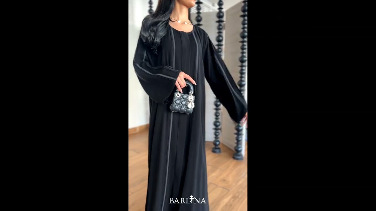 عباية سوداء كلاسيكية مع خطوط بارزة - 54