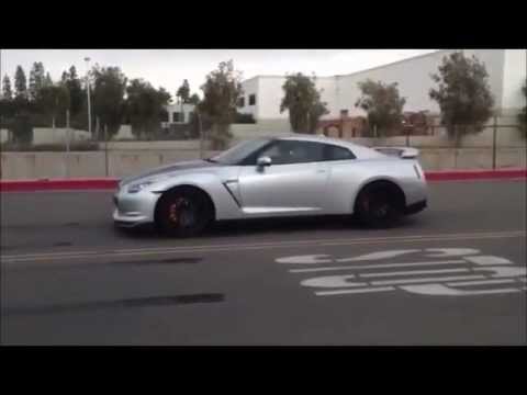 Nissan GTR  0-100mph in 4.9 sec! Faster than Bugatti Veyron!