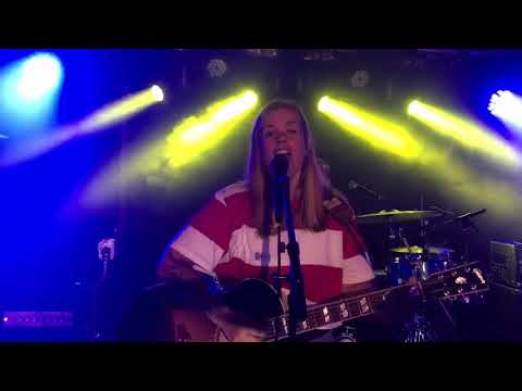 Rambukk at Holdeplassen 2018 -what’s up (4 non blondes)