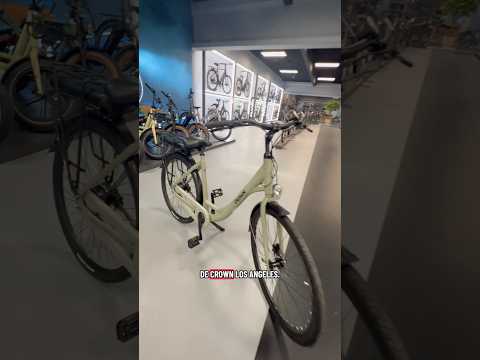 Video thumbnail: Crown Los Angeles Elektrische Damesfiets 28 inch 52cm