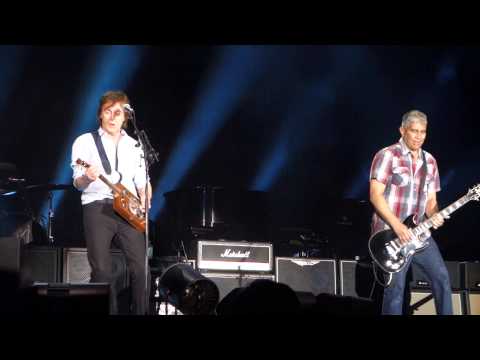 Surviving Members of Nirvana and Paul McCartney" Cut Me Some Slack"  7/19/2013