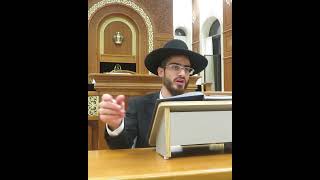 גדלותו של מרן הרב עובדיה לא כתב בספריו הלכה שלא מצא אותה כתובה בספרים אחרים - הרב ינון עובדיה ברכה (הרב ינון עובדיה ברכה) - התמונה מוצגת ישירות מתוך אתר האינטרנט יוטיוב. זכויות היוצרים בתמונה שייכות ליוצרה. קישור קרדיט למקור התוכן נמצא בתוך דף הסרטון