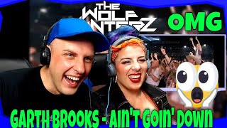 First Time Hearing Garth Brooks - Ain&#39;t Goin&#39; Down ( Live Flying Trapeze) THE WOLF HUNTERZ Reactions