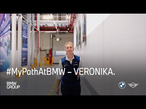 #MyPathAtBMW Veronika - From career changer to expert in her work field | BMW Group Careers.