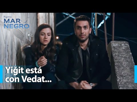 Nefes y Tahir esperan impotentes - Mar Negro Capítulo 43 | Fugitiva