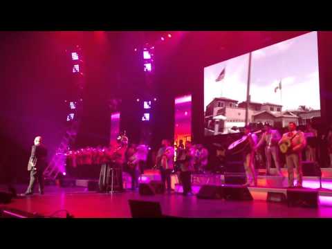 Lagrimas de mi Barrio-Lupillo Rivera