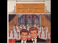Adeste Fideles (O Come, All Ye Faithful) ~ The Everly Brothers and The Boys Town Choir (1962)