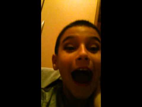 Cupka i Sanja me sminkaju!!!!!