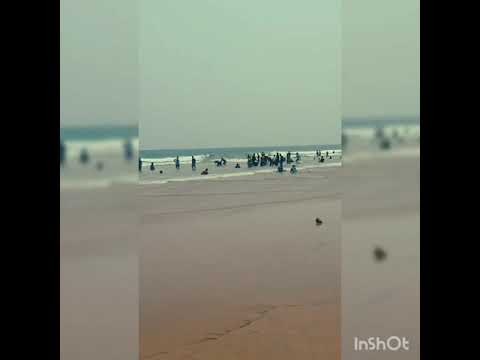 Dil dia gallan karange nal nal beth ke.... At ⛱ Beach