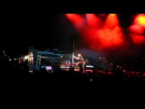 Grace Jones - Hurricane // live in Frankfurt, 25.03.09