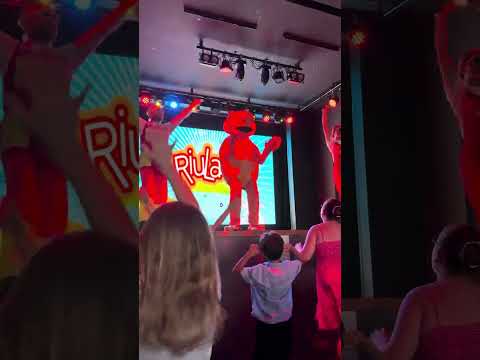 Oh Calu at RIU Costa Del Sol #riuhotels #riuland #reels #kids #kidssongs #viral 