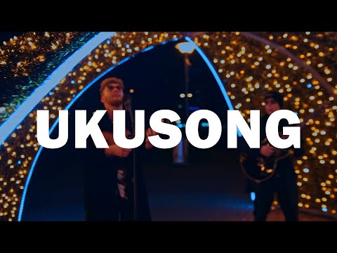 ManeriSky - Maneri Sky - UKUSONG (Official Music Video)