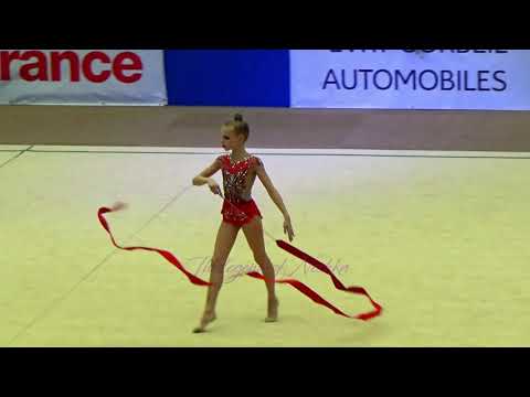 Viktoriia DENYSENKO (UKR) ribbon - 2017 Corbeil junior AA