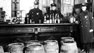 New Lost City Ramblers - How Can a Poor Man Stand Such Times and Live