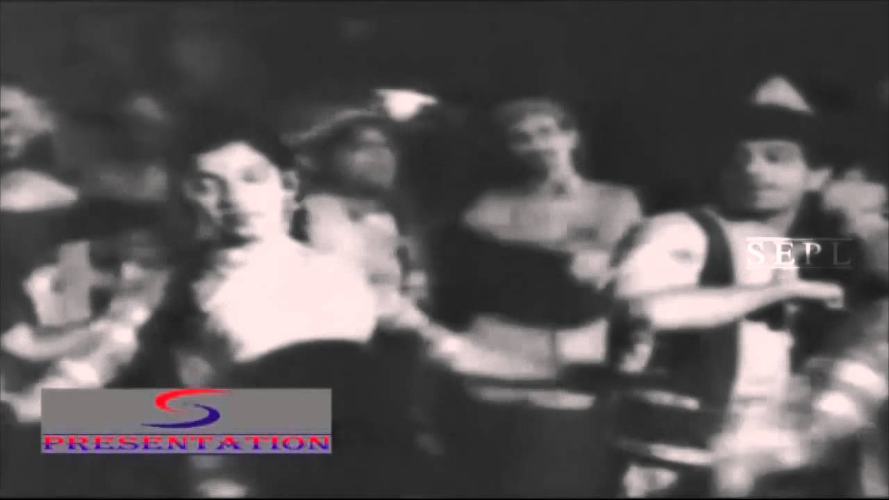 Jhin Chak Jhin Chak Lyrics | Lal Quila | Mohammed Rafi, Shamshad Begum | S N Tripathi