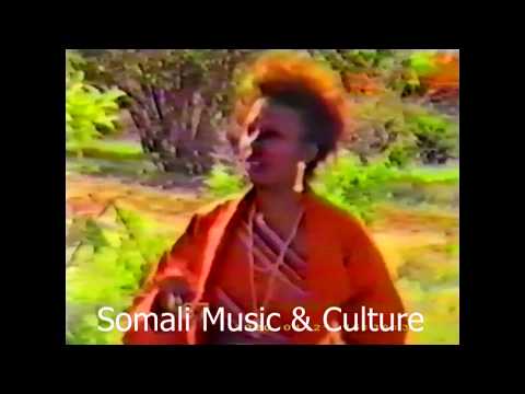 KHADRA DAAHIR CIGE IYO HEESTII " AYAAMAHAN TODDOBADA, MID WALIBA, AWOOD IYO...MUSIC CLASSIC TOP/SONG