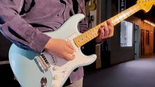 Video thumbnail for Fender Custom Shop 1969 Stratocaster Tone Test - Sherwood Music by Sherwood Music