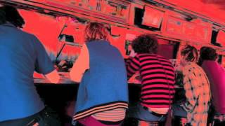 Pond - Whatever Happened To The Million Head Collide?? (Radio Rip)