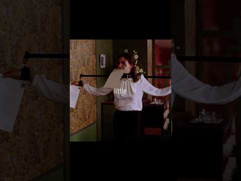 maggie gyllenhaal in secretary (2002) #maggiegyllenhaal #secretary